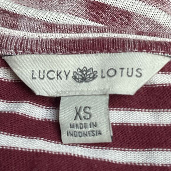 LUCKY BRAND Lucky Lotus Distressed Striped LS Top Sz XS Button Sleeve Detail - Picture 8 of 10